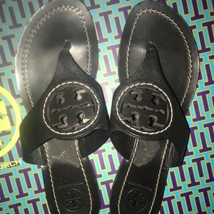 AUTHENTIC Tory Burch thing sandals